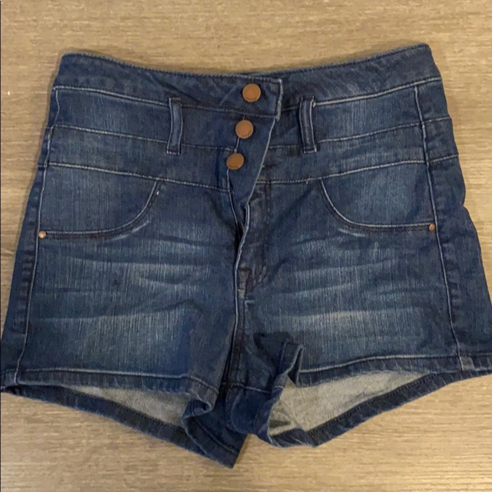High waisted size 6 jean shorts